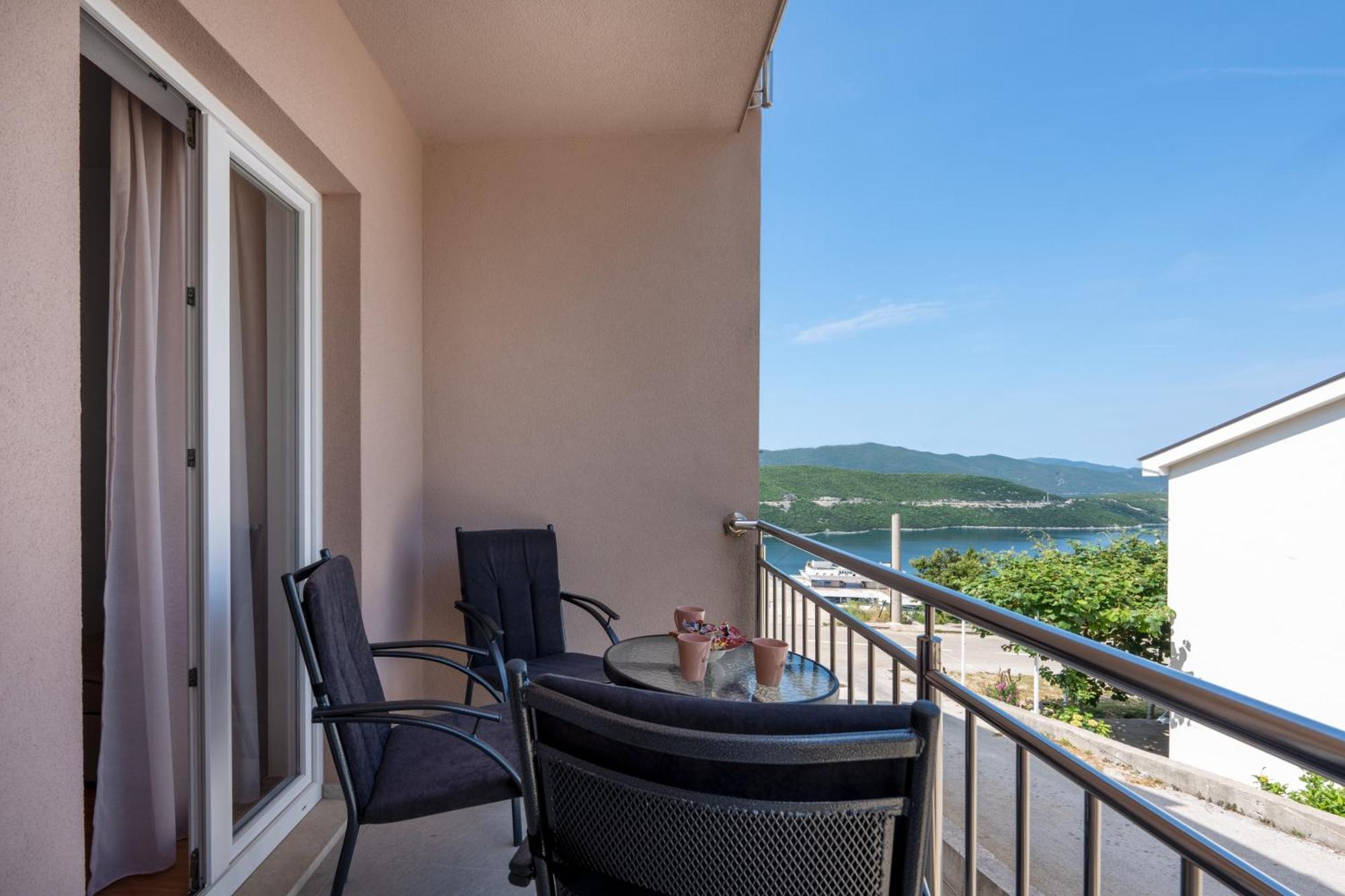 Apartments Glorija Neum Rom bilde